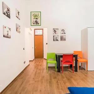 https://casa-di-silvia-a-porta-pia-via-nomentana-225.it-romehotels.com